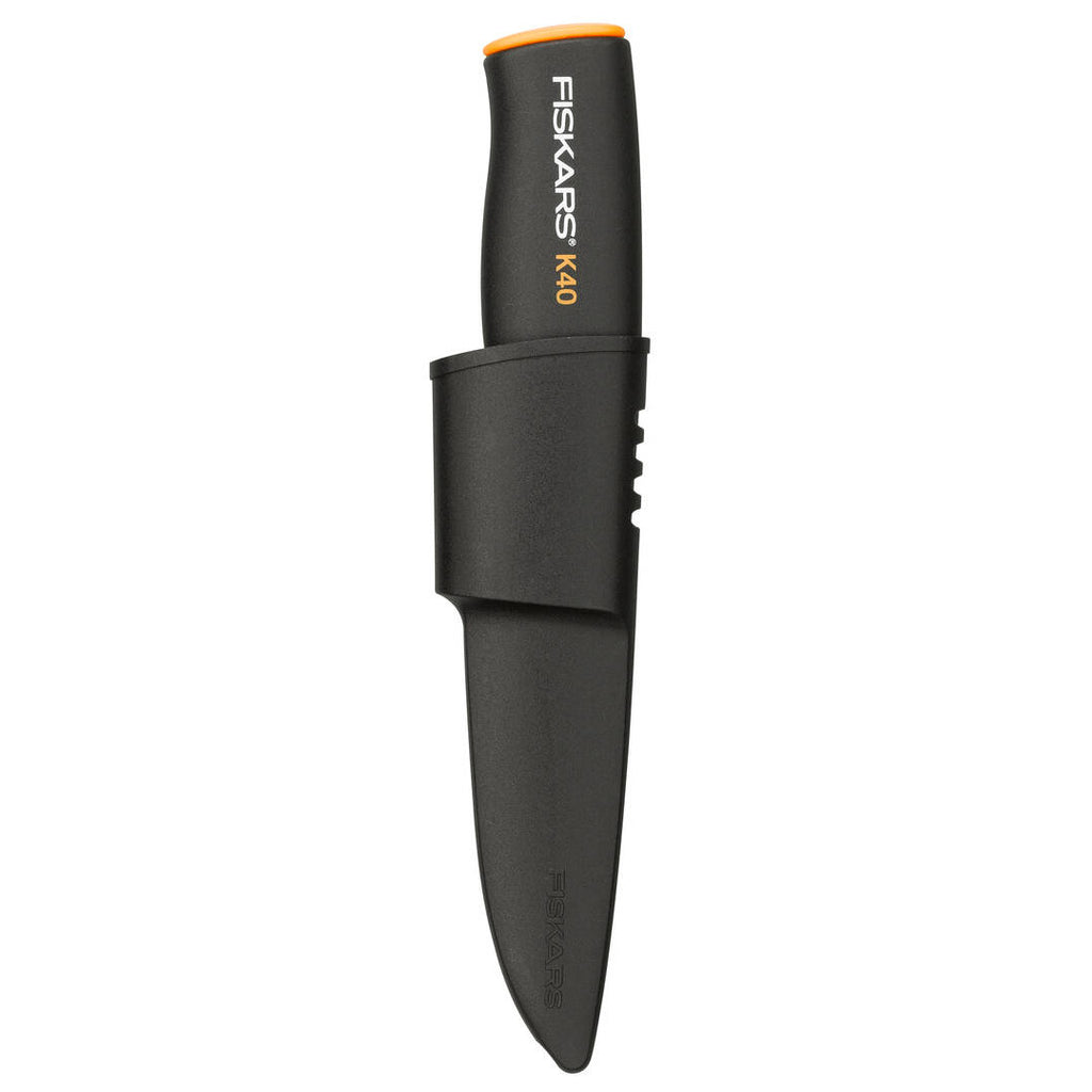 Подаръчен сет Fiskars: брадва за къмпинг X5, универсален нож K40 и точило XSharp™ - Nika.bg