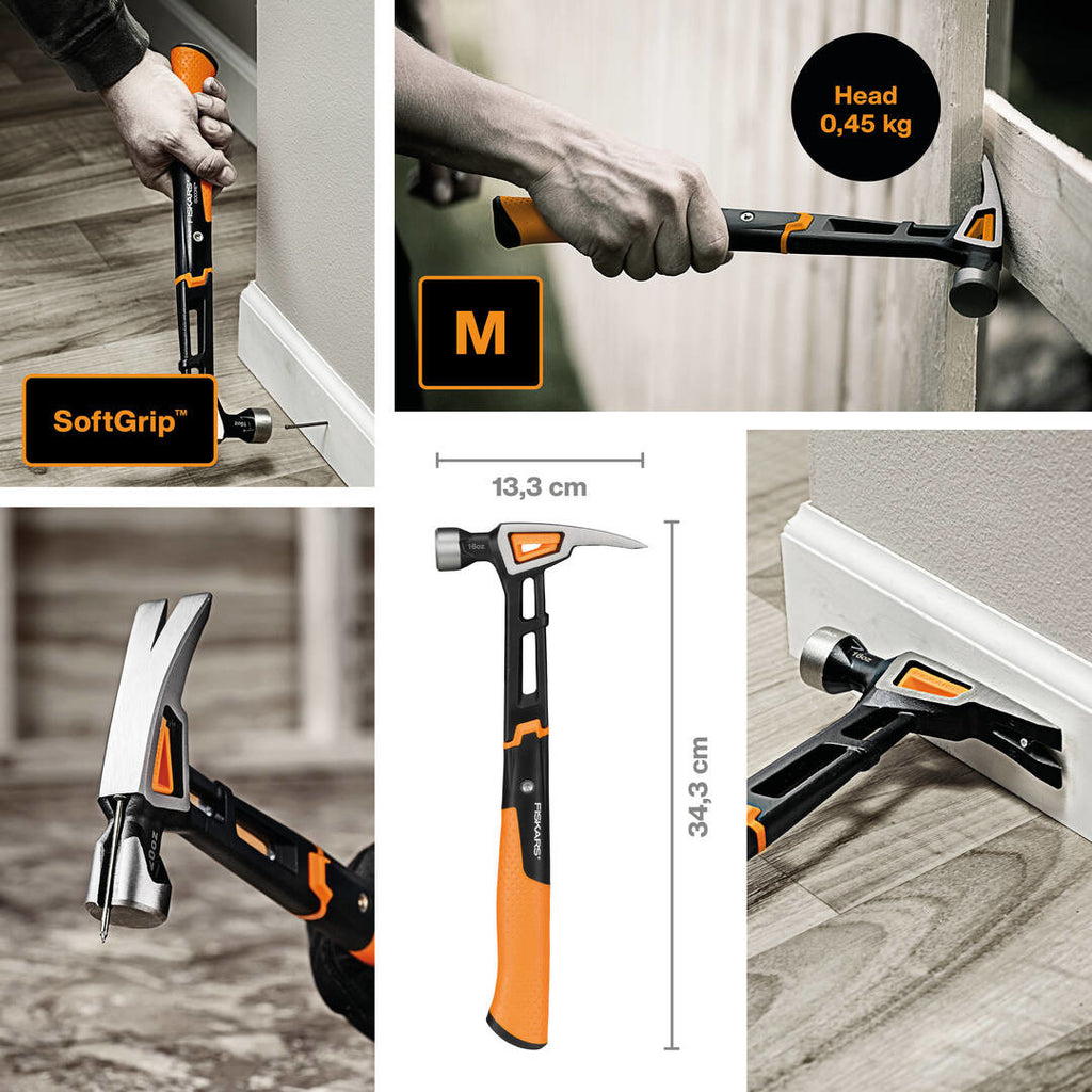 Универсален чук Fiskars IsoCore™, размер M показан в действие със система IsoCore™ за намаляване на вибрациите и SoftGrip дръжка
