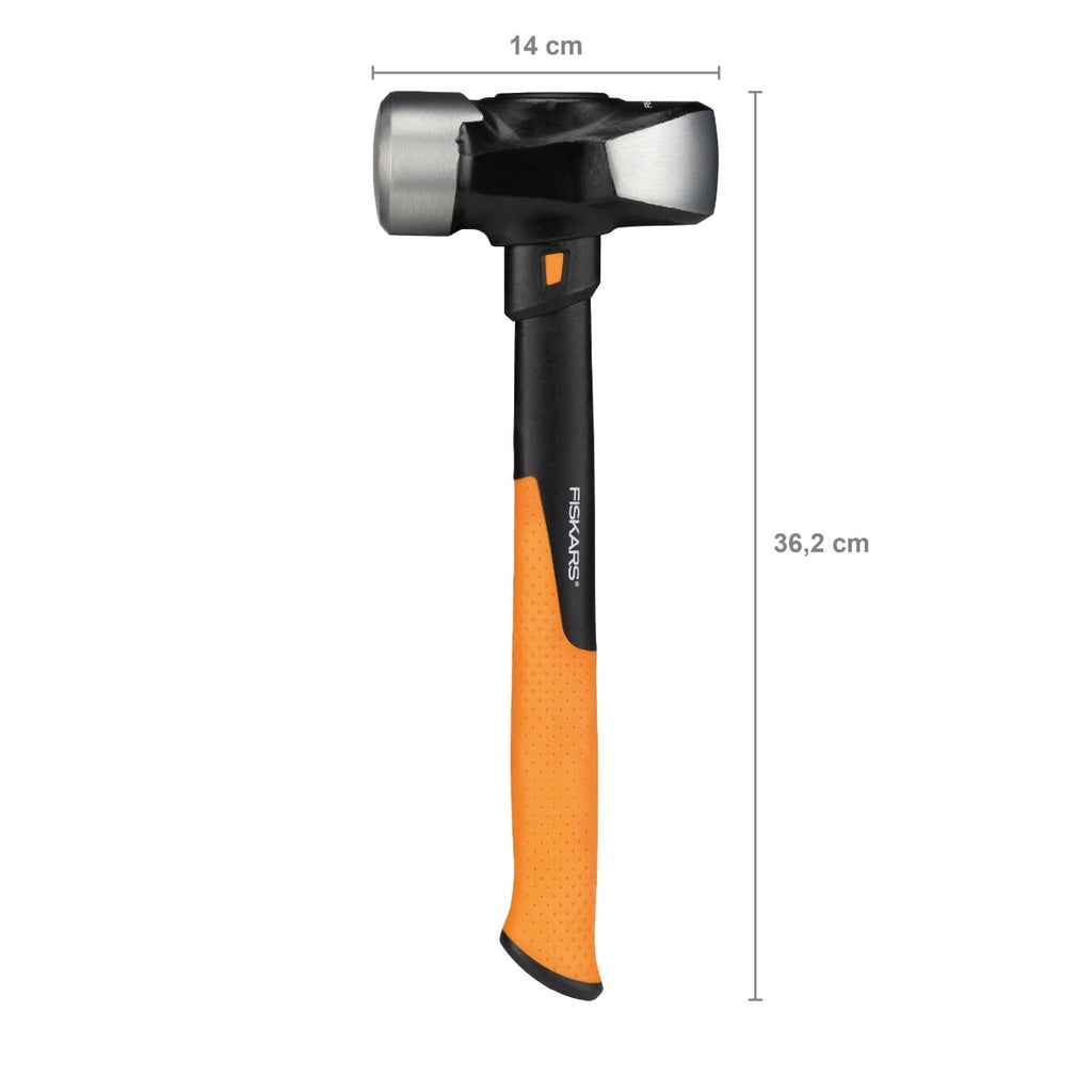 Строителен чук Fiskars IsoCore™ размер L — здрав кован връх, IsoCore™ дръжка за намаляване на вибрациите, дължина 36,2 см