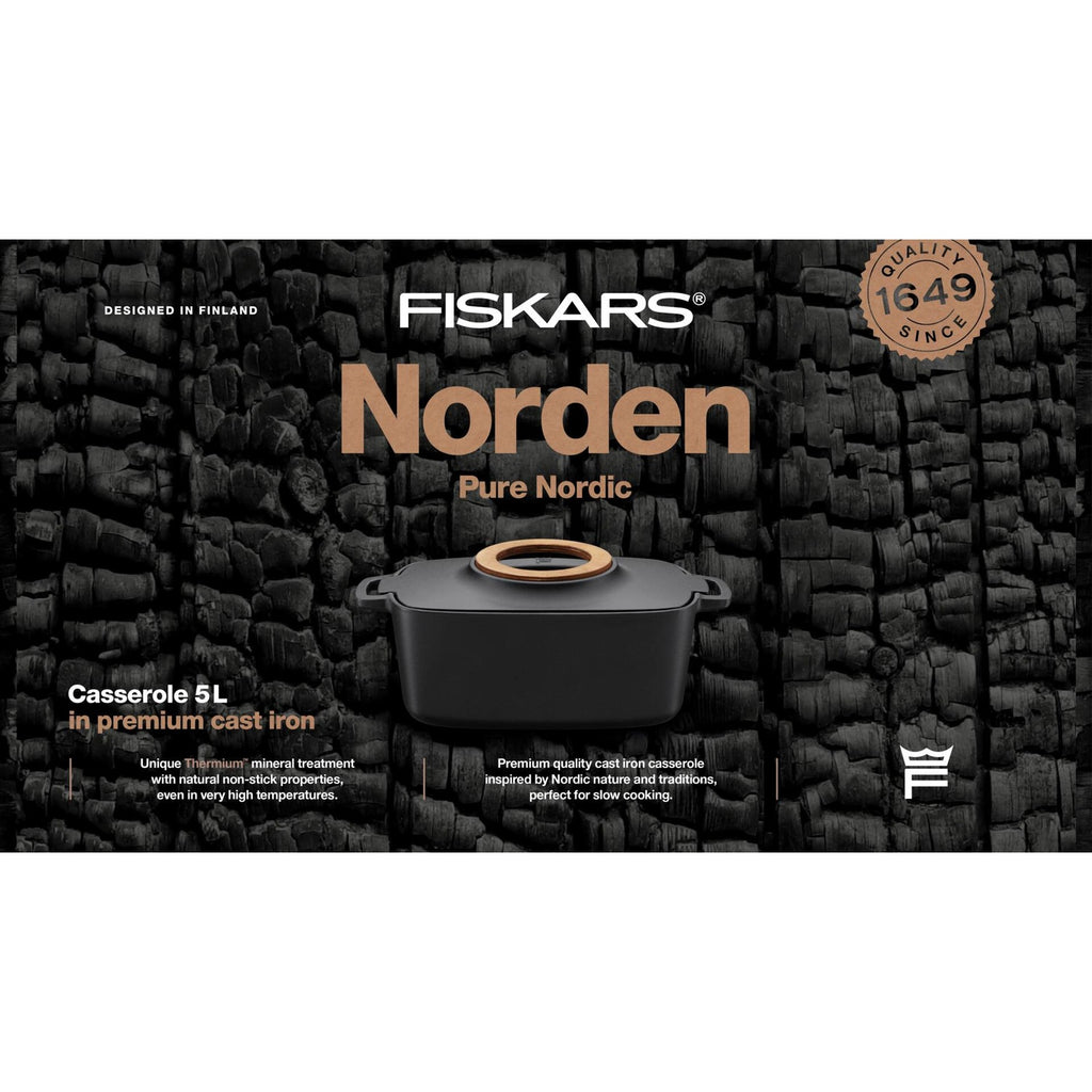 Чугунен съд за печене Fiskars Norden, 5 литра с емайлово покритие Thermium™ и Nordic дизайн за бавно готвене