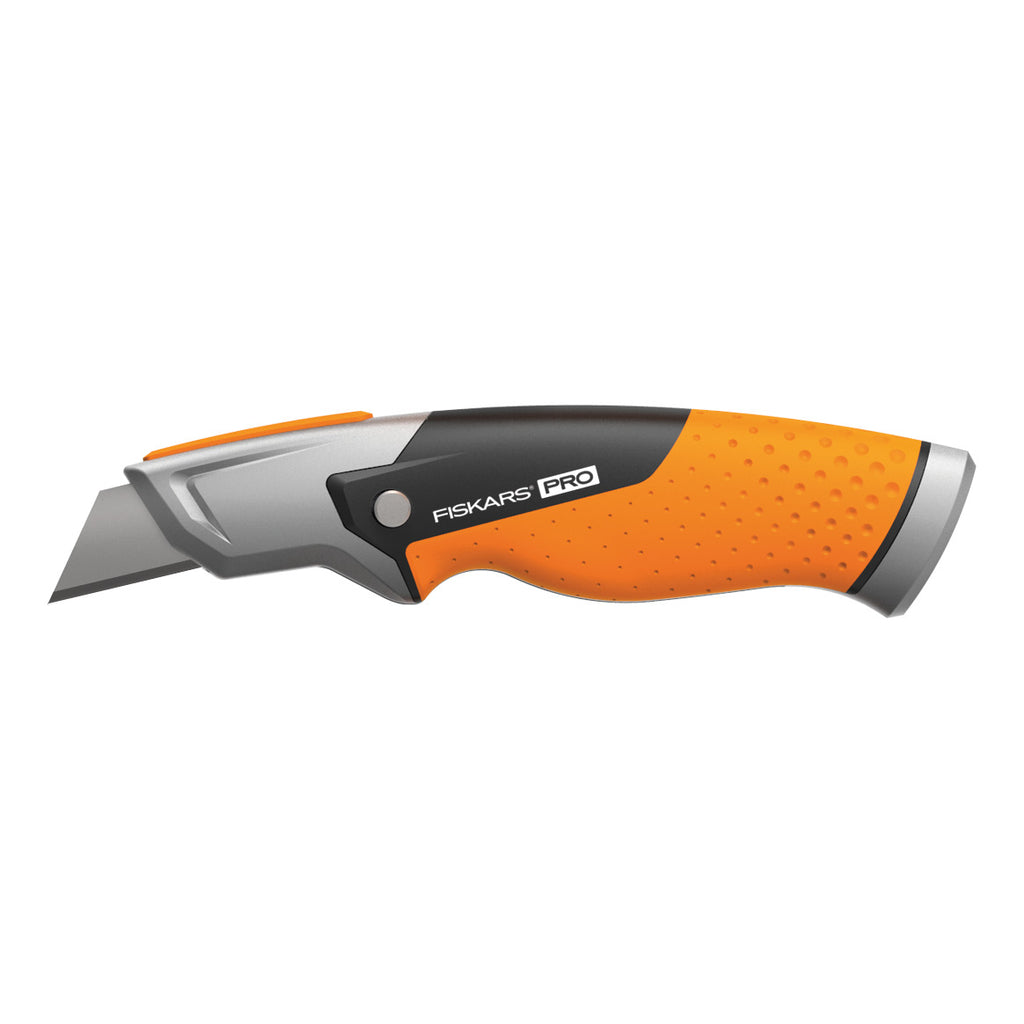 Макетен нож с фиксирано острие Fiskars Pro CarbonMax™ с оранжева ергономична дръжка и защитен сгъваем предпазител