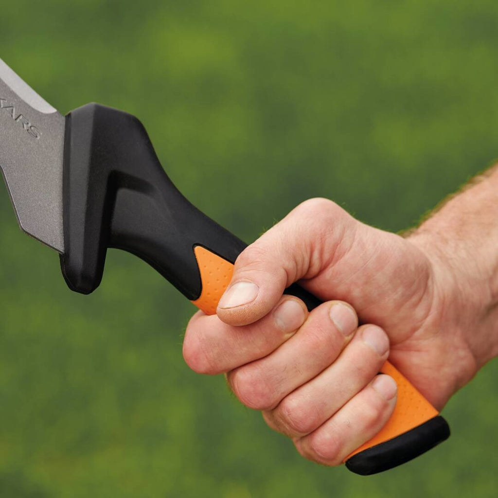 Мачете-секира с кука Fiskars Solid™ - Nika.bg