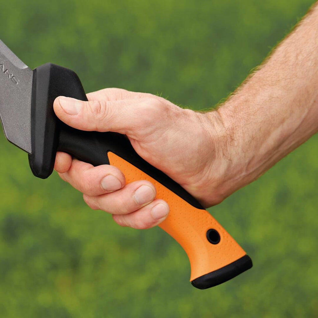 Мачете-секира с кука Fiskars Solid™ - Nika.bg