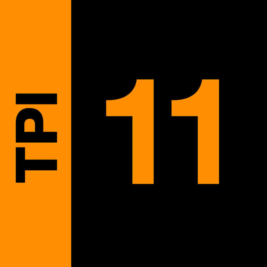 Alt Tag: Трион Fiskars PRO PowerTooth (55 см, 11 TPI) – икона 11 TPI за фино рязане, оранжево-черен дизайн