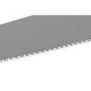 Alt Tag: Трион Fiskars PRO PowerTooth (38 см, 9 TPI) — детайл на троенозъбно индукционно закалено острие с покритие против ръжда