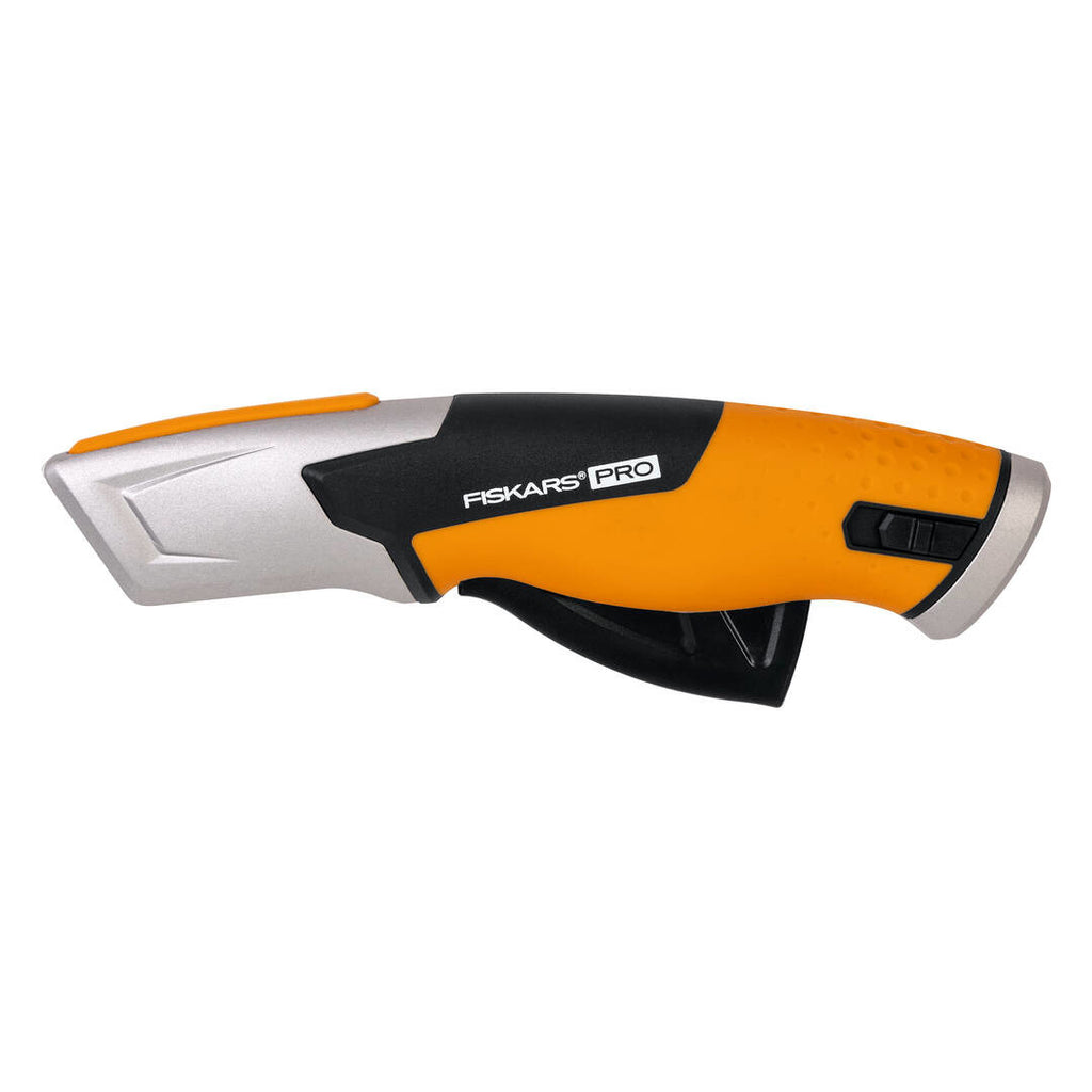 Макетен нож с автоматично прибиращо се острие CarbonMax™ Pro Safety — ергономичен метален корпус, бутон за автоматично прибиранe