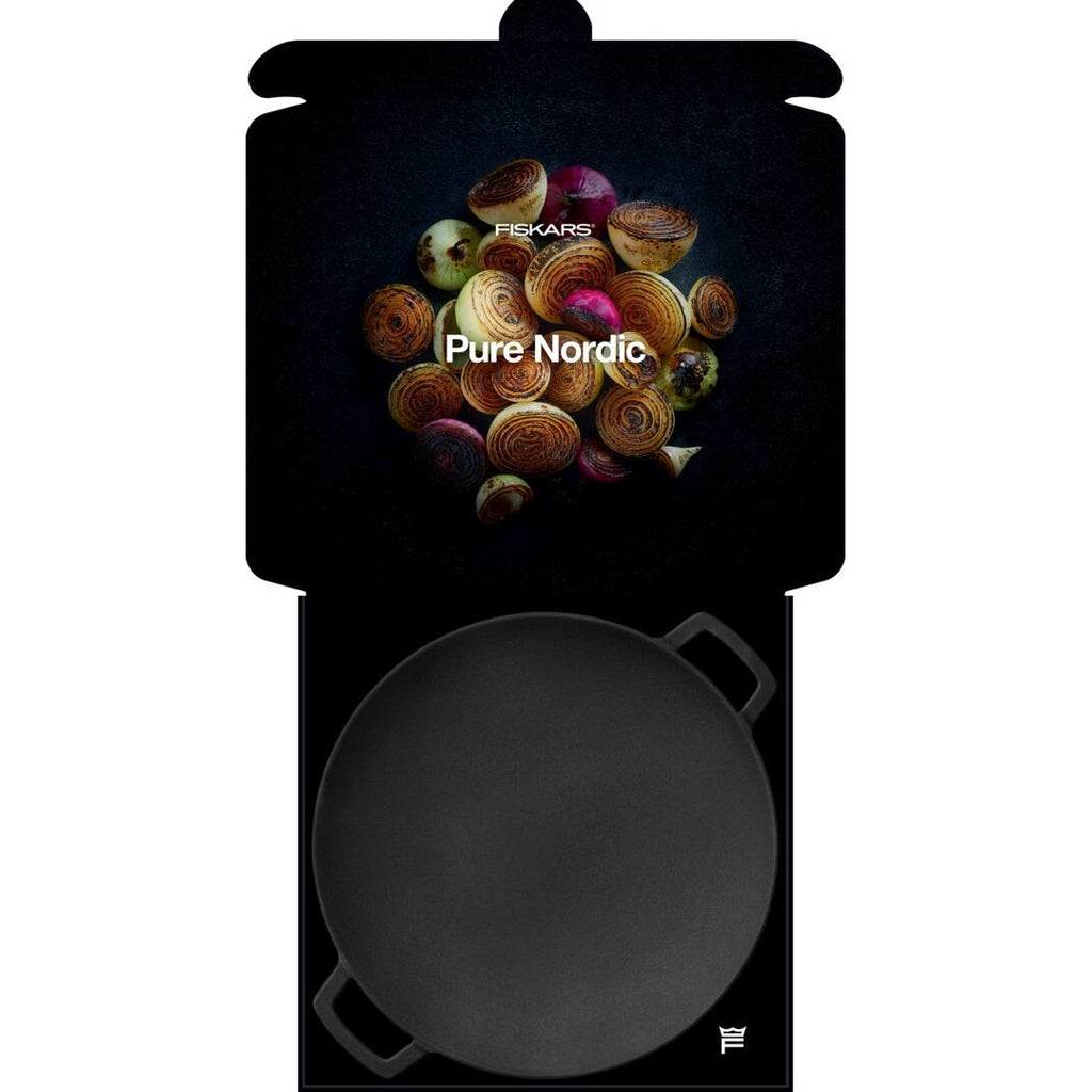 Alt Tag: Чугунена плоча Norden Grill Chef, 30 см. - тежка чугунена плоча с емайлово покритие Thermium™ за палачинки, зеленчуци и барбекю