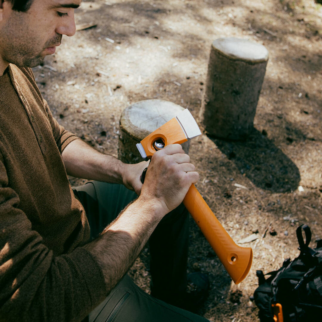 Ултралека туристическа брадва Fiskars X-series™ X13 - XXS - Nika.bg