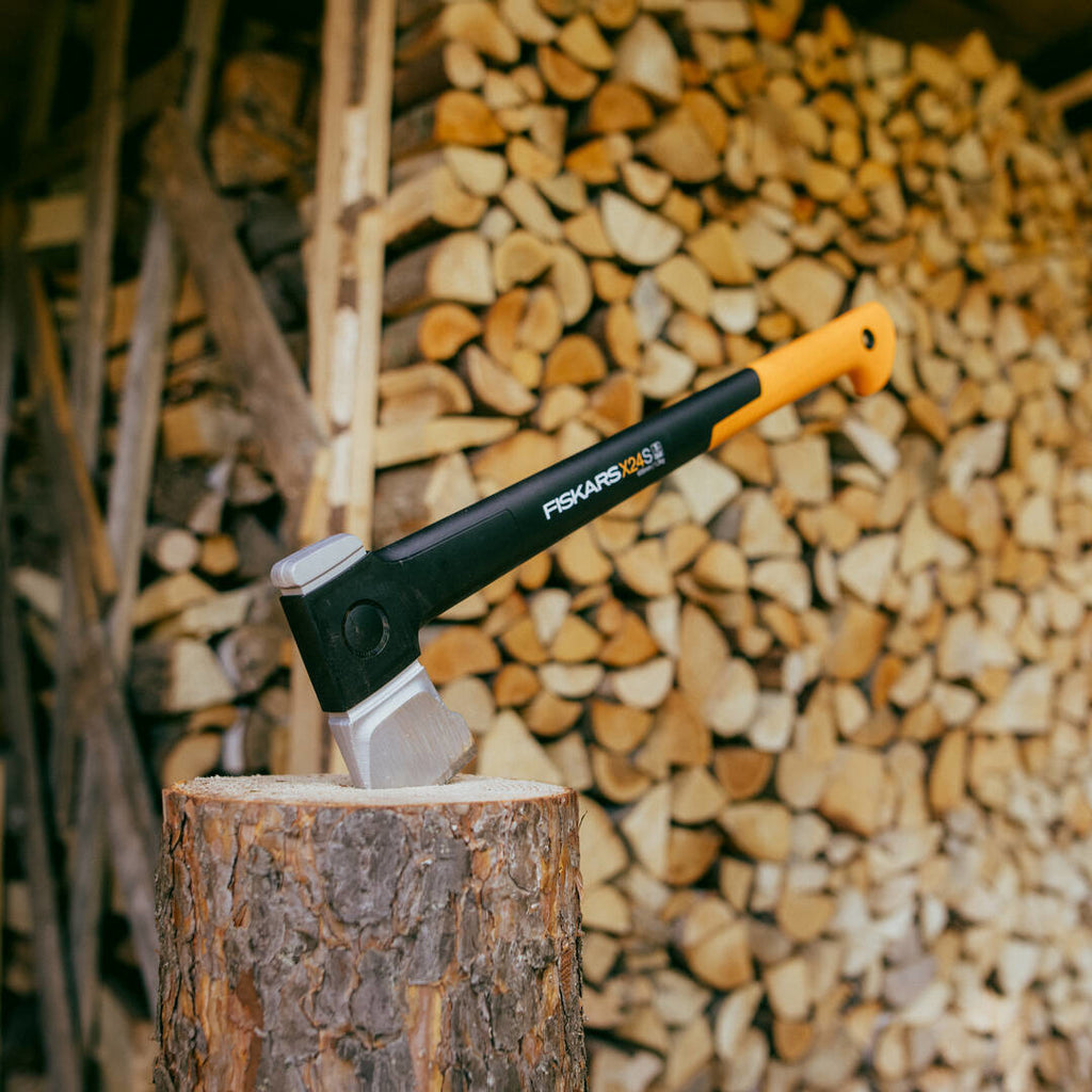 Брадва за цепене на дърва Fiskars X-series™ X24 - S - Nika.bg