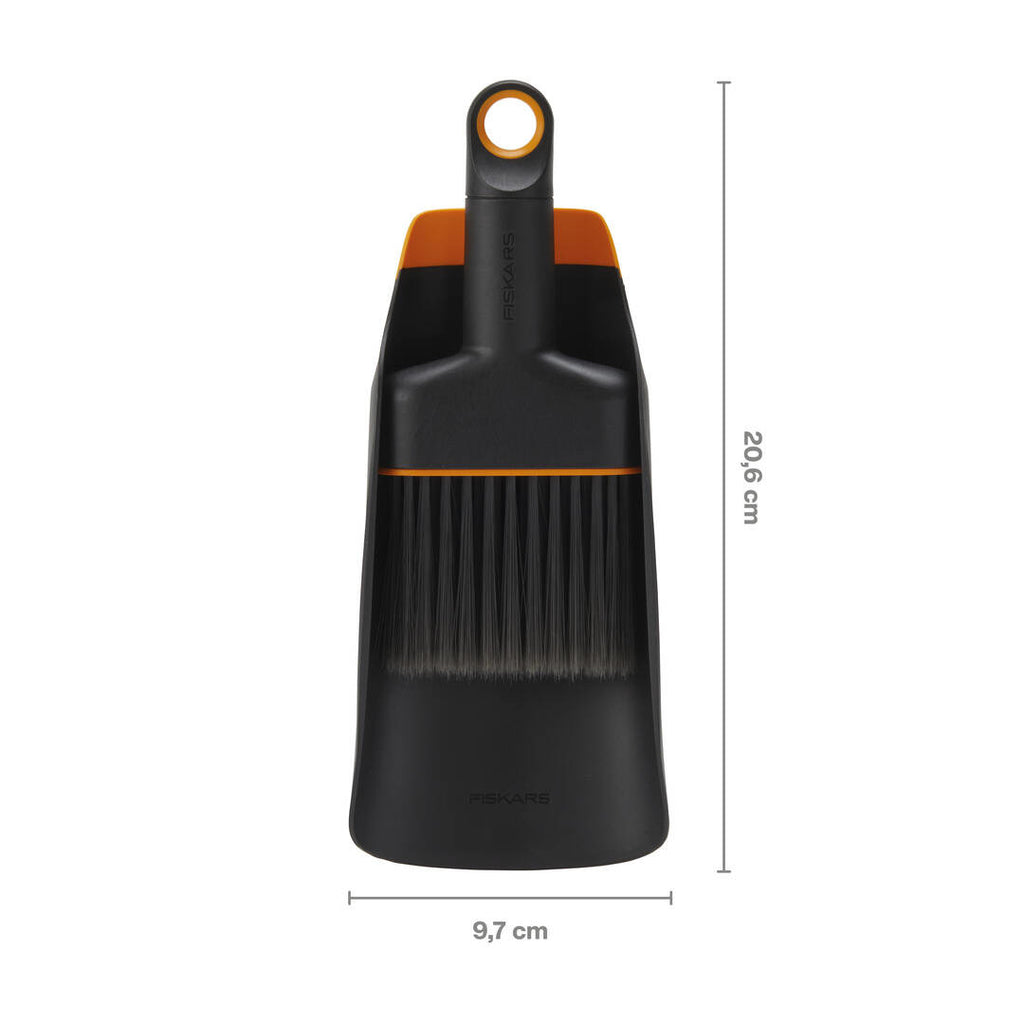 Комплект лопатка за засаждане и четка Fiskars Urban, 20.6 см