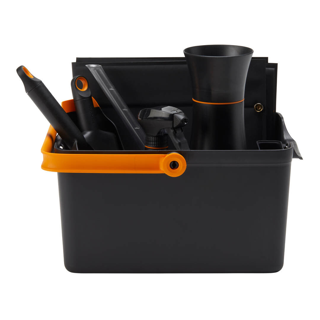 Кутия с градински инструменти Fiskars Balcony Toolbox 7 части - Nika.bg
