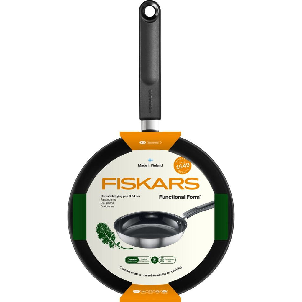 Тиган за пържене Fiskars Functional Form с незалепващо керамично покритие 24см - 90% рециклирана неръждаема стомана, керамично Ceratec покритие