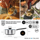 Касерола Fiskars Functional Form 1.5 литра с плосък стъклен капак, вградена цедка и вътрешна мерителна скала, подходяща за индукция