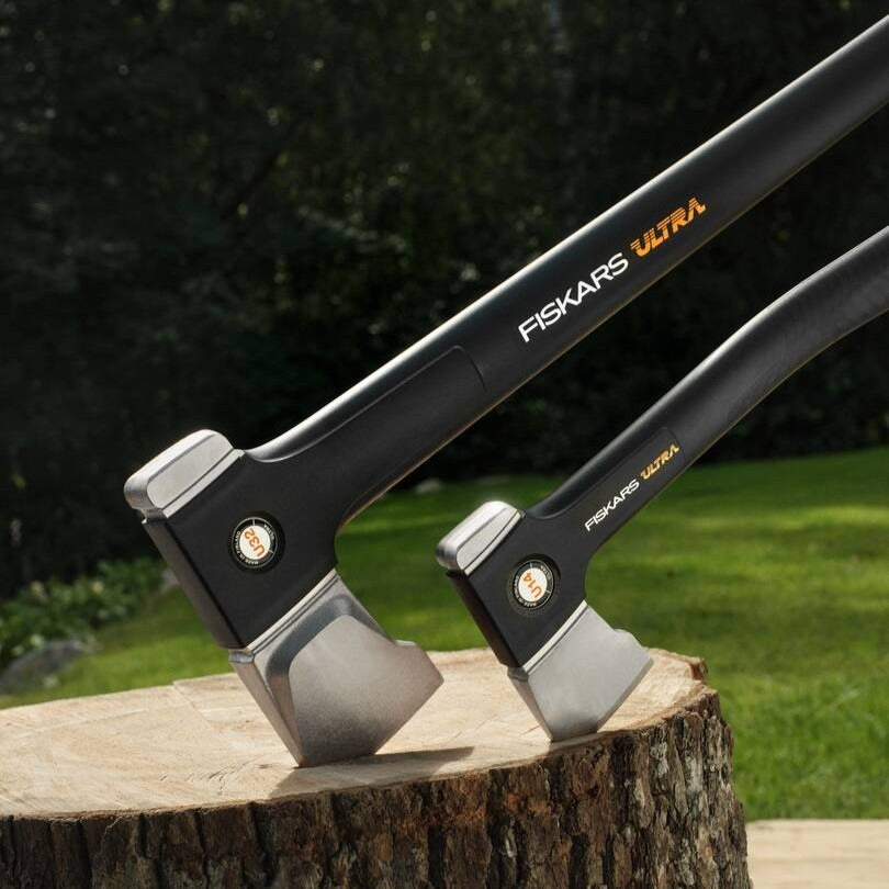 Универсална брадва за къмпинг, лов и туризъм Fiskars Ultra X-series™ U14 - XS - Nika.bg