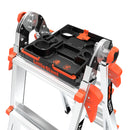 Магнитна табла за инструменти Little Giant® на стълба, организирана с отделения за инстрменти и аксесоари.