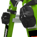 Детайл от телескопична стълба Малкия гигант Dark Horse 2.0, показващ здрави елементи от фибростъкло и подсилени връзки.