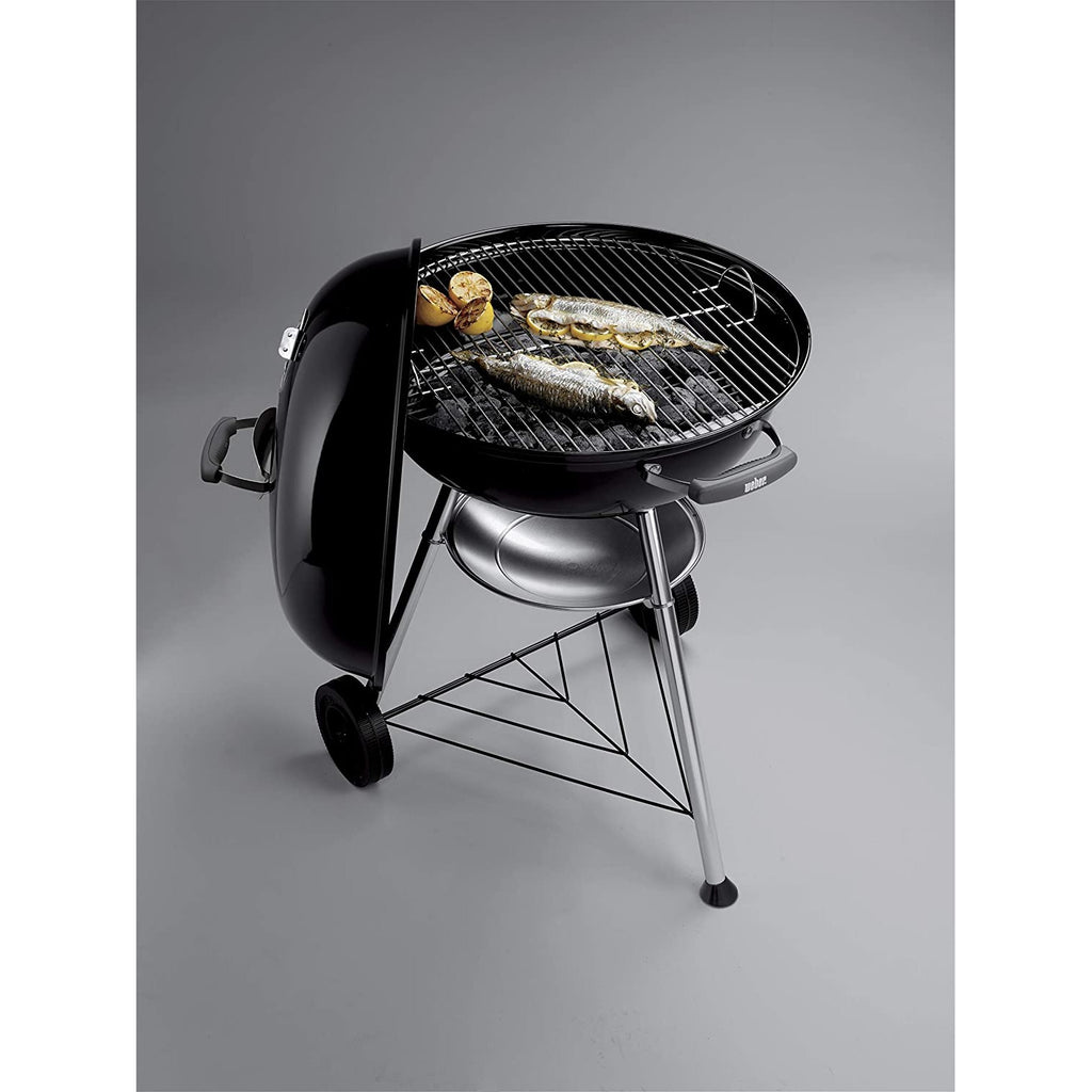 Купи Барбекю на въглища WEBER® Compact 57cm за 388 лв. само от Nika.bg