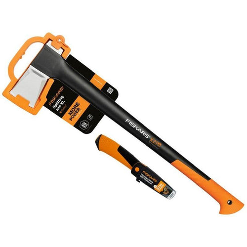 Промо сет: Брадва за цепене Fiskars X21 + Универсален нож с вградено точило