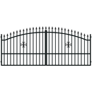 Метална двукрила оградна врата RODOS с елегантен дизайн и безопасни шипове за сигурност в имота.