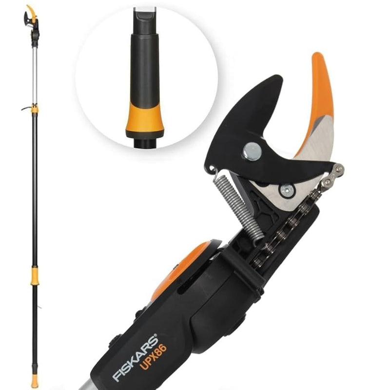 Телескопична ножица за високи клони Fiskars UPX86 с удобно захващане и остриета за рязане на клони до 32 мм