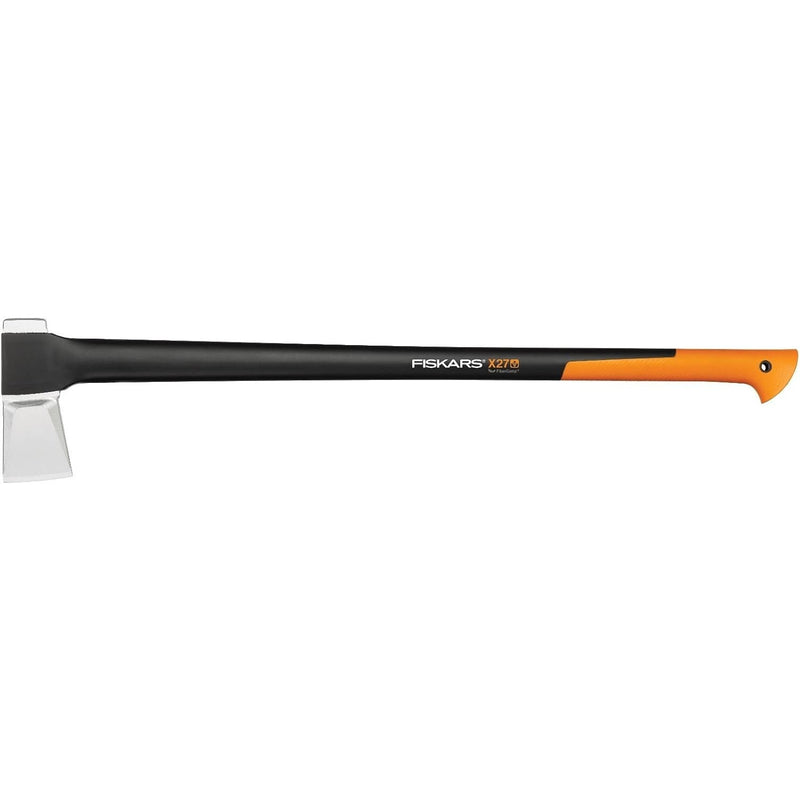 Брадва за цепене на дърва Fiskars X27 XXL с удължена дръжка и острието от стомана.