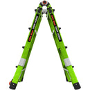 Телескопична стълба от фибростъкло Little Giant Dark Horse 2.0 в зелен цвят, показана във форма на А-стил.