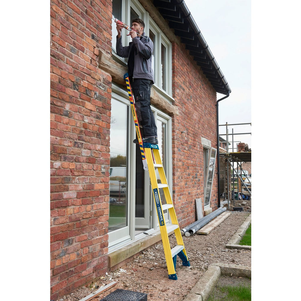Многофункционална комбинирана стълба от фибростъкло 3 в 1 Werner Lean Safe X3