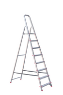 Алуминиева стълба STS 7+1, лека и здрава, идеална за домакинството и професионалната употреба.