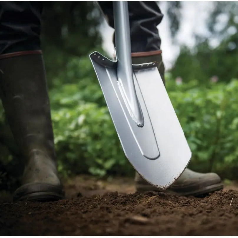 Лопата за копаене Fiskars Xact™ размер М - Nika.bg