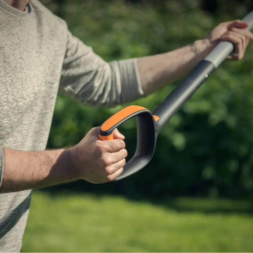Лопата за копаене Fiskars Xact™ размер М - Nika.bg
