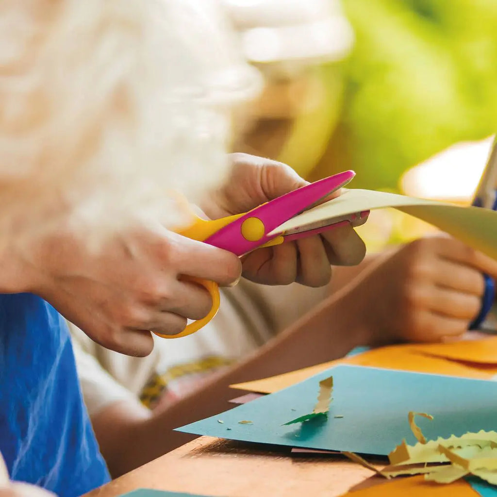 Детски комплект декоративни ножици Fiskars Kidzors™, 6 броя - Nika.bg