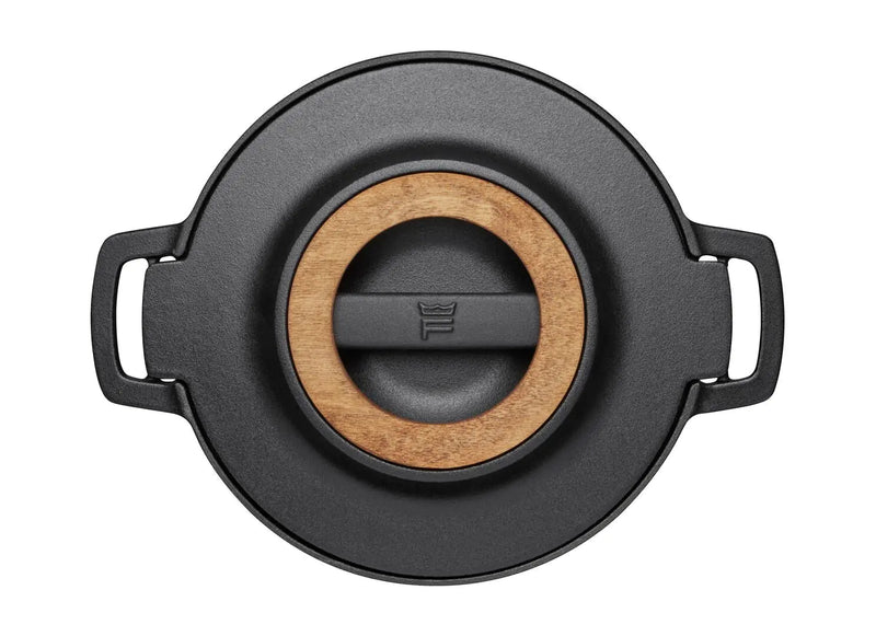 Чугунен съд за печене Fiskars Norden, 4L