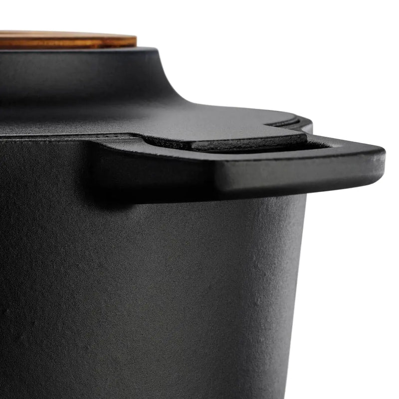 Чугунен съд за печене Fiskars Norden, 5L