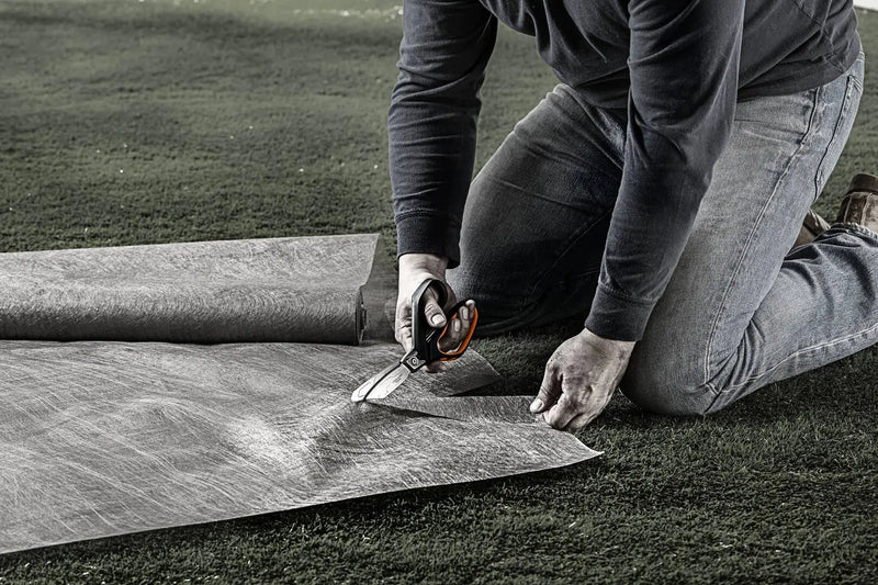 Професионална ножица за изолационни материали с подсилен механизъм Fiskars PRO PowerArc, 26 cm