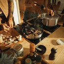 Тиган за сотиране Fiskars Functional Form с незалепващо керамично покритие и капак, 26cm