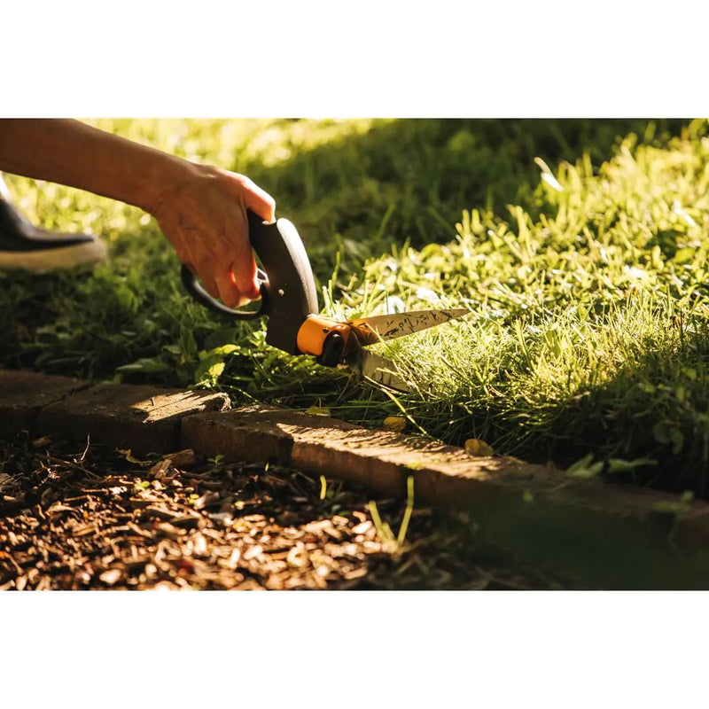Ножицa за трева и оформяне със серво механизъм Fiskars GS42