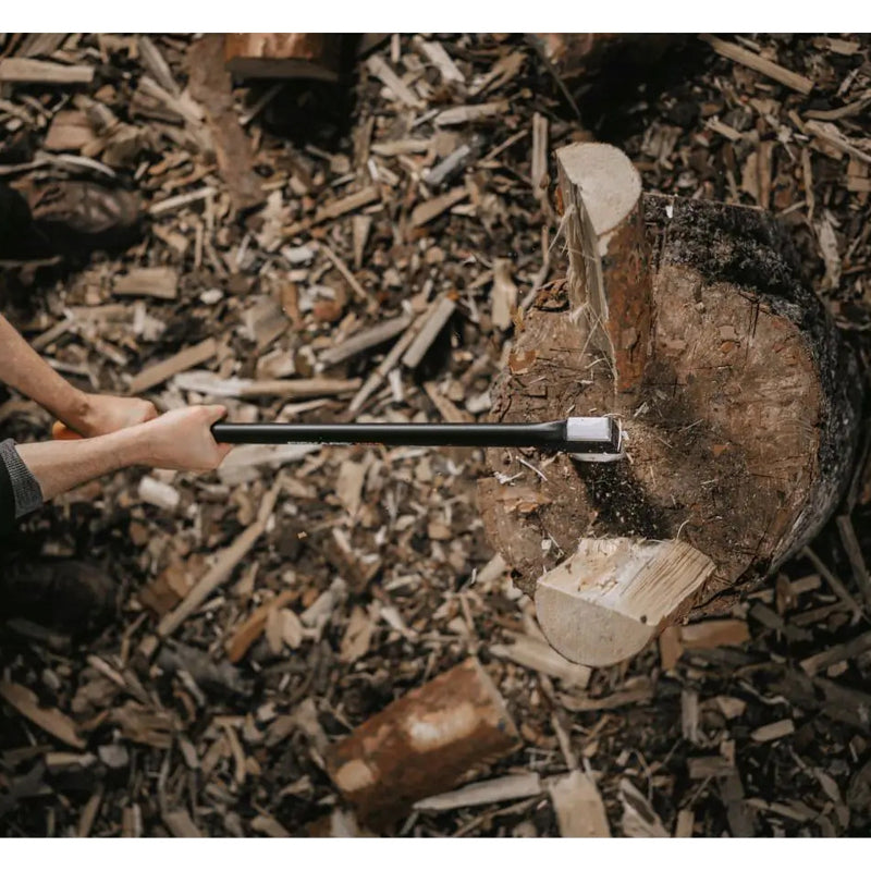 Брадва за цепене на дърва Fiskars X27, удължена дръжка при работа с трупи