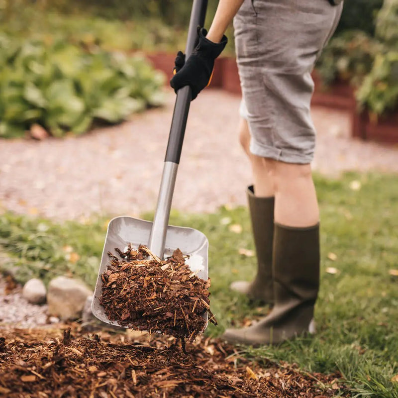 Загребваща лопата Fiskars Ergonomic™