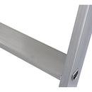 детайлна снимка на алуминиев ръб на професионална стълба Krause STABILO 2x3, показваща качество и надеждност.