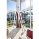 Алуминиева стълба KRAUSE Dubilo 2x12 в просторна стая, идеална за домашни ремонти и работа на височина.