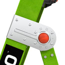 Детайл на сглобка на двураменна стълба KING KOMBO с яркозелена структура и релса с червен бутон.