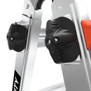 Детайл на заключващ механизъм Rapid Locks® на телескопична стълба Little Giant Velocity 2.0.