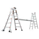 Телескопична алуминиева стълба Little Giant Velocity 2.0 с 4x6 стъпала в А-образна конфигурация.