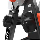 Детайл от телескопичната алуминиева стълба Little Giant VELOCITY 2.0 PRO с работна платформа AirDeck.