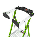 Детайл на платформата с защитни огради на стълба Little Giant Fortress, идеална за безопасна работа.