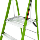 Платформена стълба Little Giant Fortress с 5 стъпала, зелен дизайн и защитно ограждение.