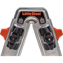 Скоби за сдвояване Little Giant® Trestle Brackets™ на стълба, удобни за работа с Telescoping Plank™ в безопасна позиция.