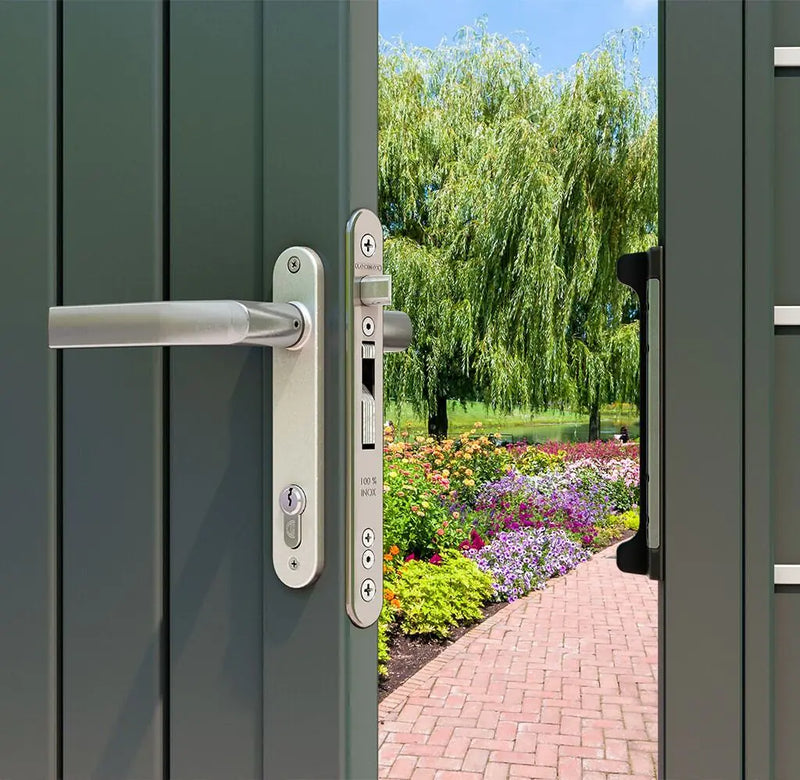 Брава за вграждане Fiftylock Locinox за профил с минимална ширина 50 мм.