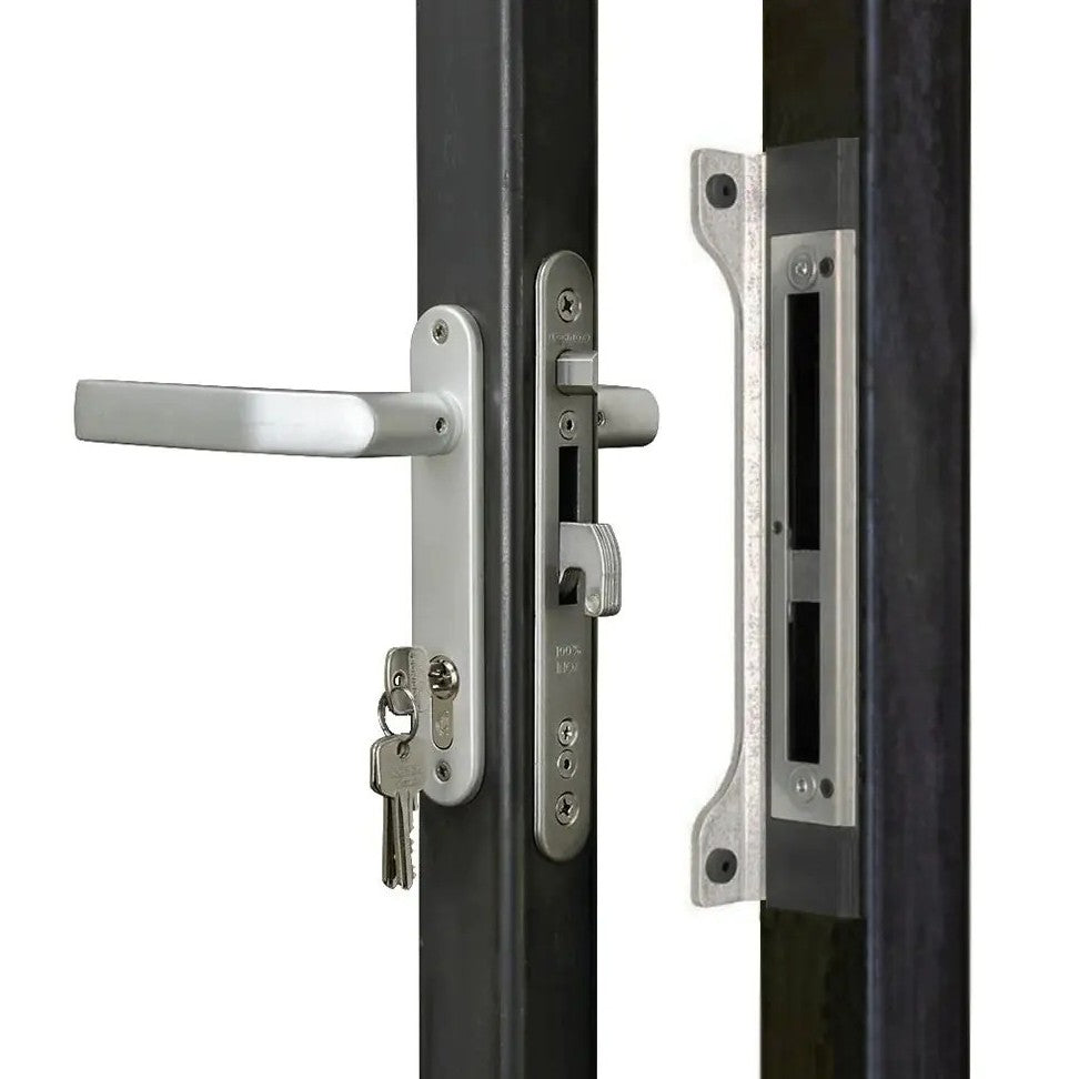 Окомплектована брава за вграждане Fiftylock с дръжки 3006J-H, планка, патрон и насрещник SFKU Locinox
