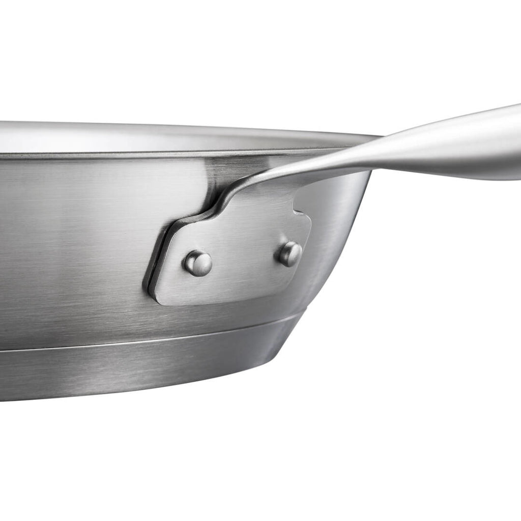 Тиган за пържене All Steel Pure, 28см - детайл на неръждаемата стомана и здраво прикрепена дръжка